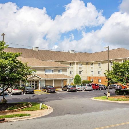Suburban Studios Near University Of North Carolina-Charlotte Eksteriør billede